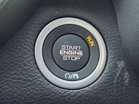 New 2026 RAM 1500 4x4 Crew Cab image 23