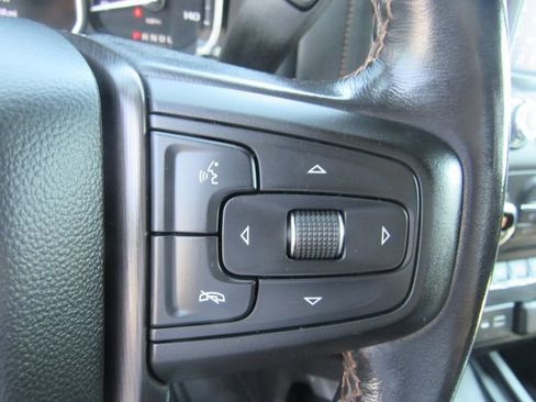Used 2022 GMC Sierra 1500 AT4 w/ AT4 Premium Package AWD/4WD image 16