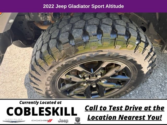 Used 2022 Jeep Gladiator Sport AWD/4WD image 9