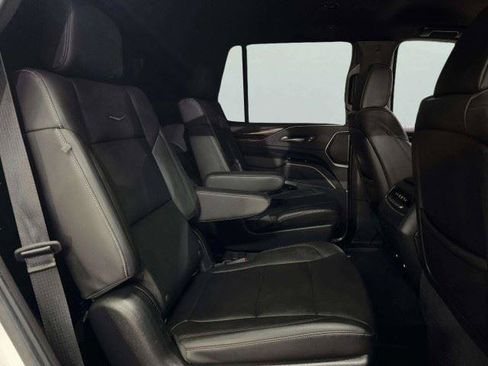 Used 2021 Cadillac Escalade Luxury RWD image 65