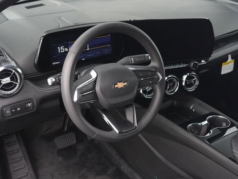 New 2026 Chevrolet Blazer EV LT image 24