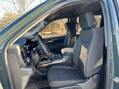 New 2026 Chevrolet Silverado 1500 LT Trail Boss w/ Convenience Package II image 38