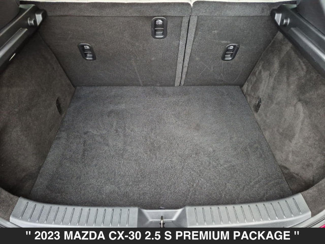 Used 2023 MAZDA CX-30 AWD 2.5 S w/ Premium Package image 32