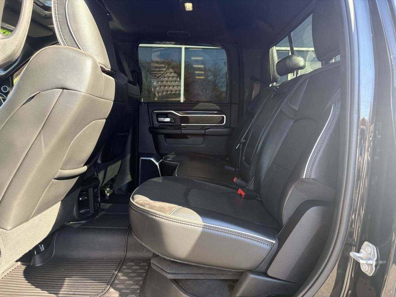 Used 2021 RAM 2500 Laramie AWD/4WD image 38