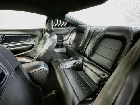 Used 2021 Ford Mustang GT Premium w/ Equipment Group 401A RWD image 15