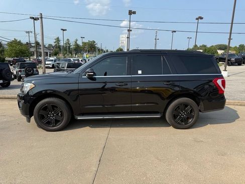 Used 2021 Ford Expedition XLT AWD/4WD image 9