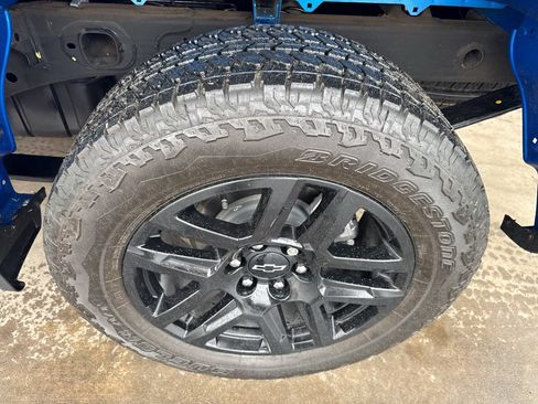 Used 2025 Chevrolet Silverado 1500 Custom w/ Turbomax Blackout Package RWD image 41
