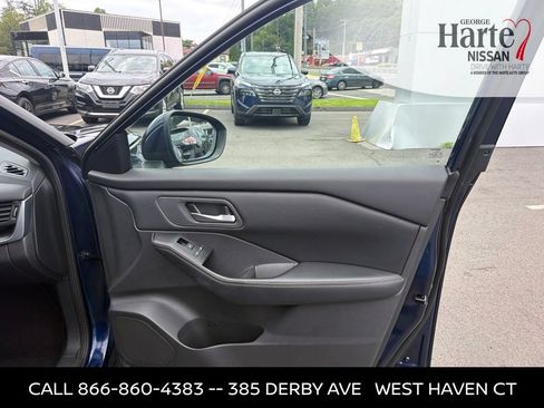 Certified 2025 Nissan Rogue SV AWD/4WD image 31