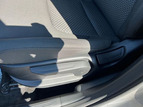 Used 2024 Kia Sportage LX image 23