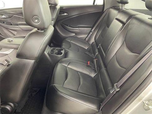 Certified 2017 Chevrolet Volt Premier w/ Driver Confidence Package image 17