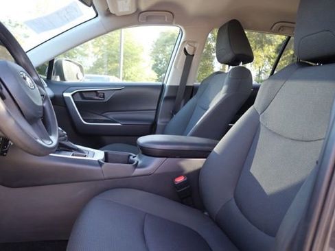 Used 2024 Toyota RAV4 LE image 12