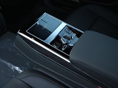 New 2026 Audi A8 L 3.0T AWD/4WD image 22