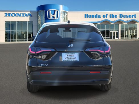 New 2027 Honda HR-V LX image 6