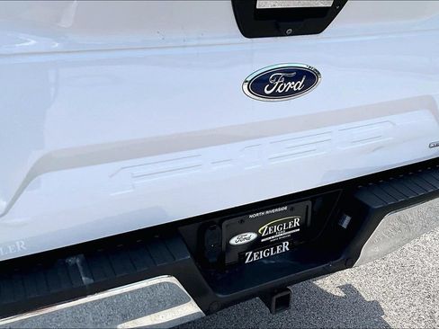 Used 2018 Ford F150 XLT w/ Equipment Group 302A Luxury AWD/4WD image 8