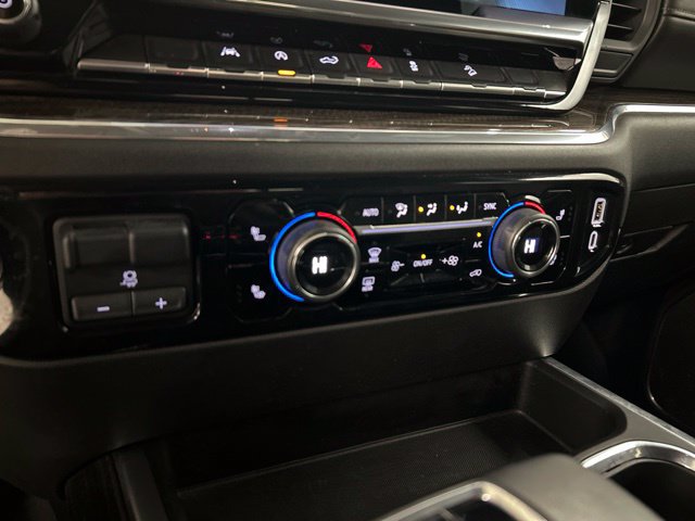 Used 2023 Chevrolet Silverado 1500 RST AWD/4WD image 19