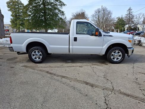 Used 2016 Ford F250 XLT w/ XLT Value Package image 7