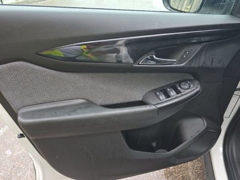 Used 2025 Chevrolet TrailBlazer LT image 12