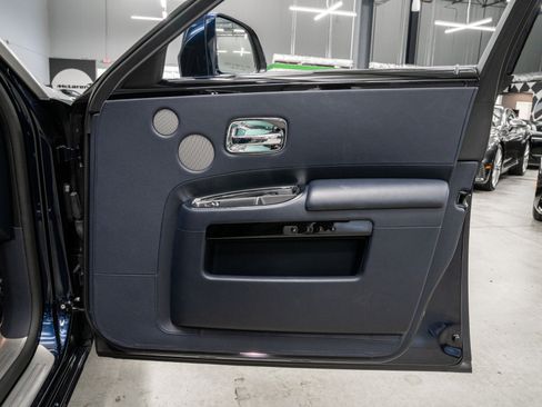 Used 2020 Rolls-Royce Ghost RWD image 45