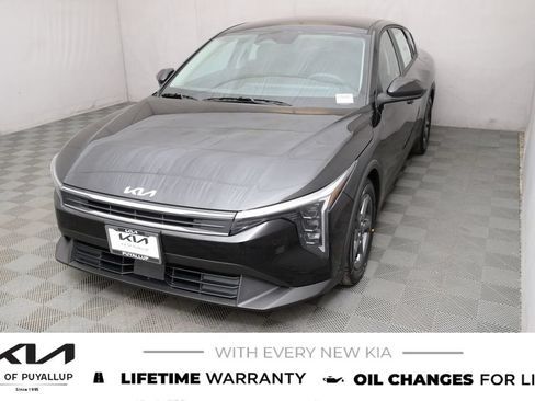 New 2026 Kia K4 FWD image 1