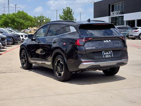 New 2026 Kia Sportage EX w/ EX Panorama Roof Package FWD image 3