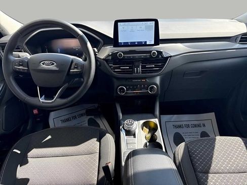 Used 2024 Ford Escape Active image 9