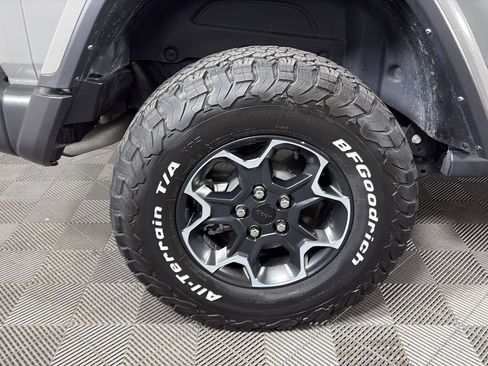 Used 2023 Jeep Wrangler Unlimited Rubicon 4xe w/ Safety Group AWD/4WD image 16