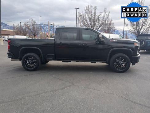 Used 2021 Chevrolet Silverado 3500 LTZ w/ LTZ Plus Package image 7