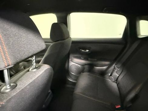 Used 2026 Honda HR-V Sport image 36