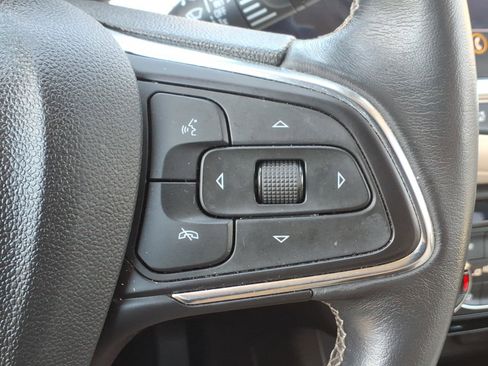 Used 2023 Buick Encore GX Select FWD image 18