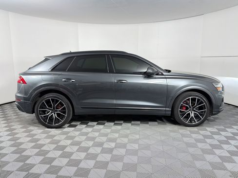 Used 2022 Audi Q8 Prestige AWD/4WD image 8