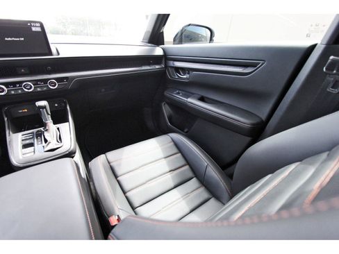 Used 2026 Honda CR-V Sport-L image 12