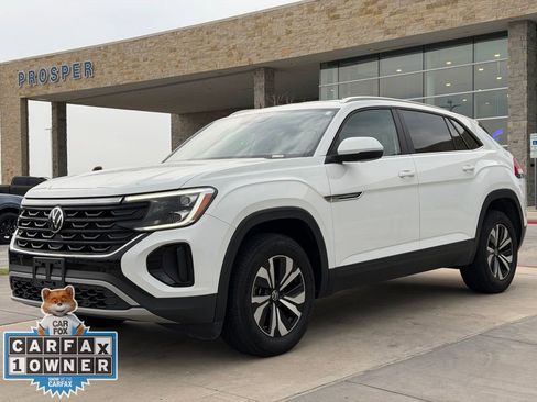 Used 2024 Volkswagen Atlas Cross Sport SE image 8