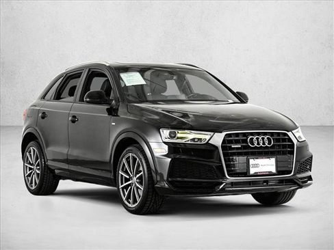 Used 2018 Audi Q3 2.0T Premium image 3