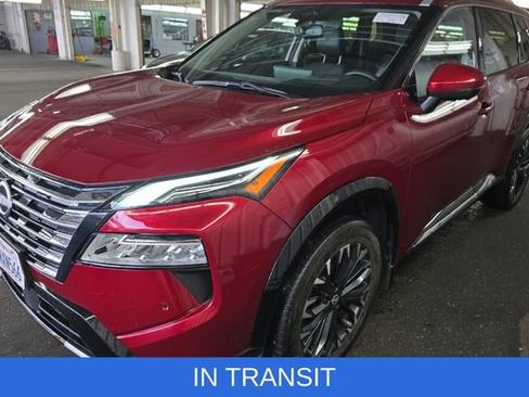 Used 2024 Nissan Rogue Platinum w/ Platinum Premium Package image 1