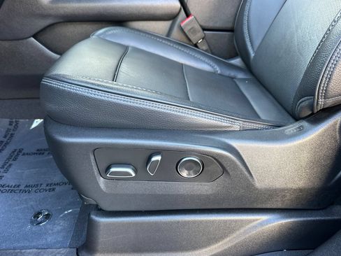 Certified 2023 GMC Yukon XL Denali AWD/4WD image 13