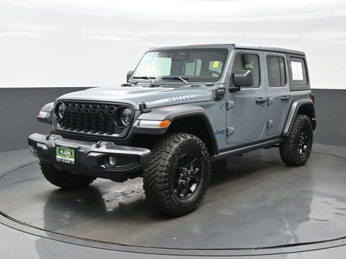Used 2025 Jeep Wrangler Unlimited Sport S 4xe AWD/4WD image 2