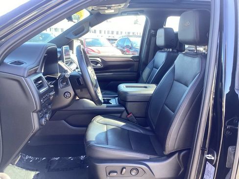Used 2024 Chevrolet Tahoe High Country w/ Advanced Technology Package AWD/4WD image 18