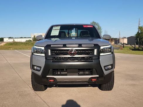 Certified 2025 Nissan Frontier Pro-X w/ Pro Convenience Package RWD image 9