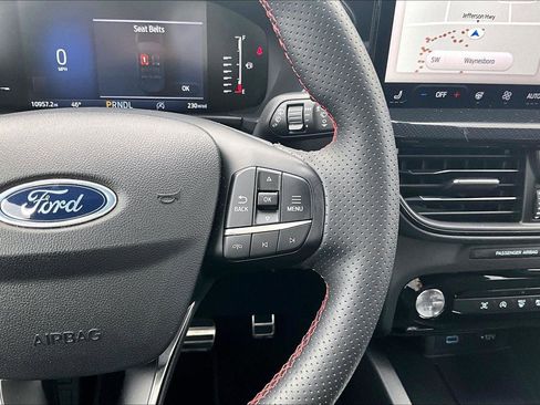 Used 2023 Ford Escape ST-Line w/ Tech Pack #1 image 18