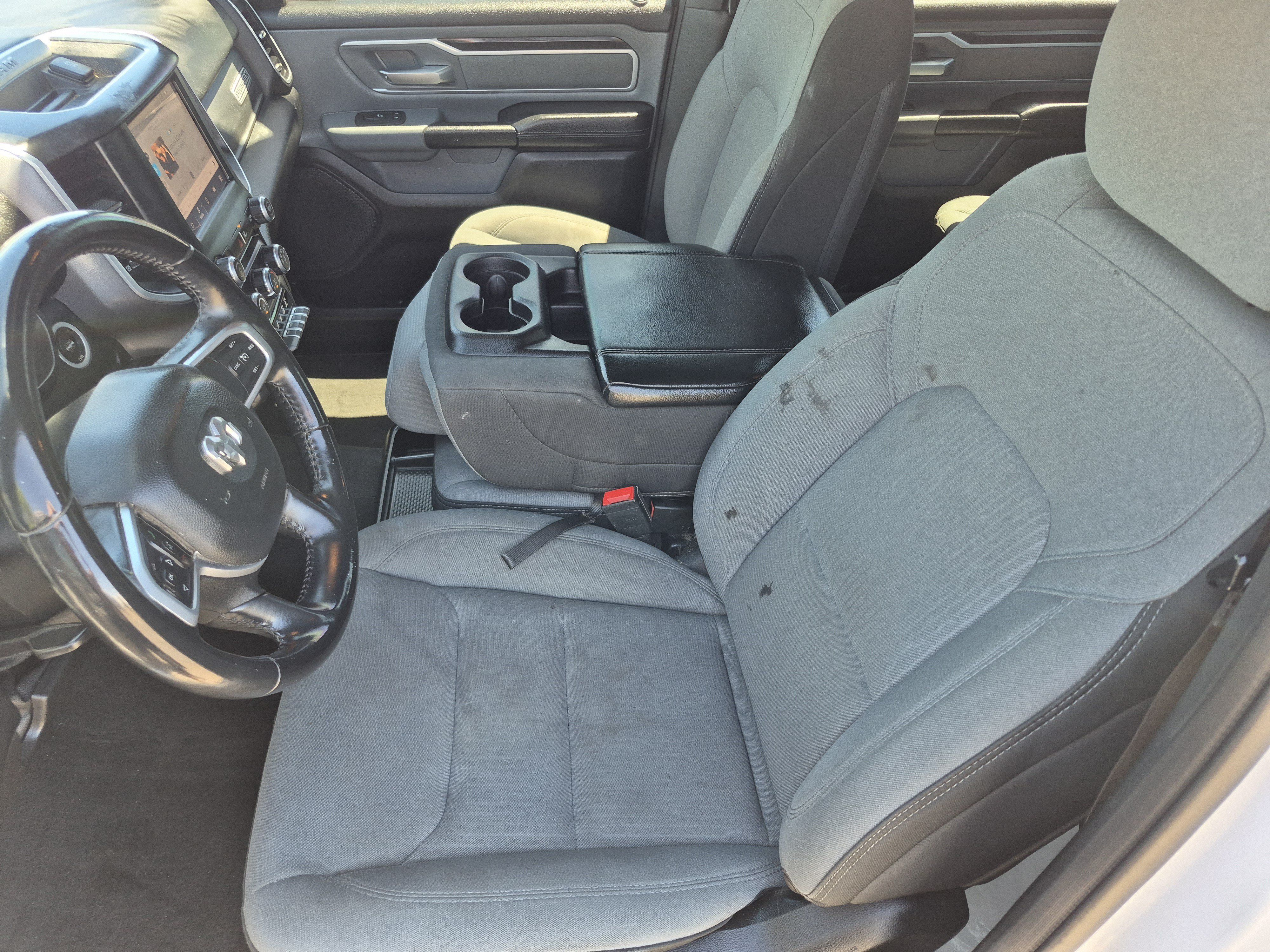 Used 2022 RAM 1500 Big Horn AWD/4WD image 19