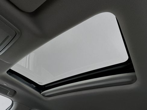 Certified 2024 Honda CR-V EX image 21