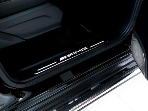 Used 2025 Mercedes-Benz G 63 AMG 4MATIC image 29