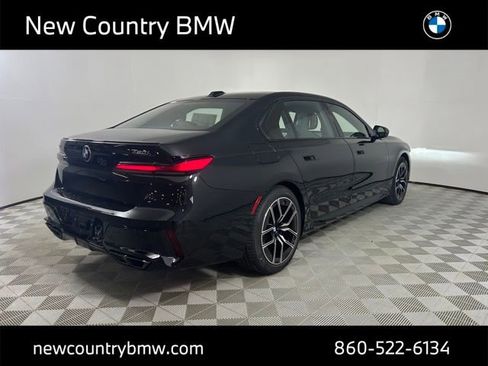 New 2026 BMW 760i xDrive w/ Executive Package image 7