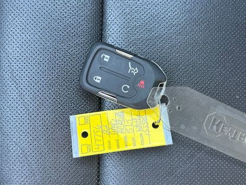 Used 2022 GMC Acadia SLT image 41