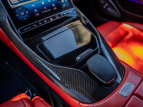 Used 2022 Mercedes-Benz SL 63 AMG 4MATIC image 14