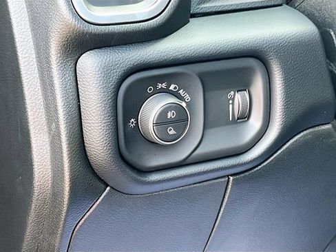 New 2026 RAM 2500 Big Horn AWD/4WD image 10