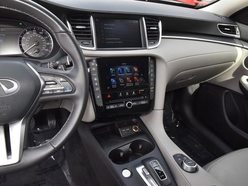 Used 2025 INFINITI QX50 Luxe image 26