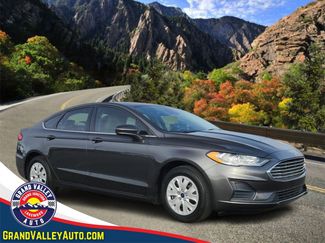 Used 2019 Ford Fusion S video 1