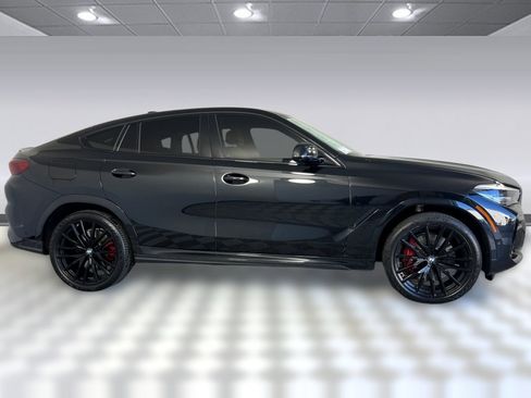Used 2023 BMW X6 M50i w/ Parking Assistance Package image 7