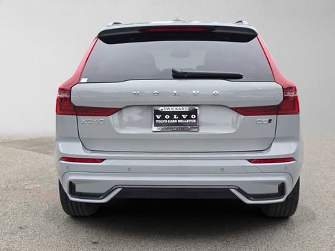 Used 2026 Volvo XC60 B5 Plus w/ Protection Package Premier AWD/4WD image 4